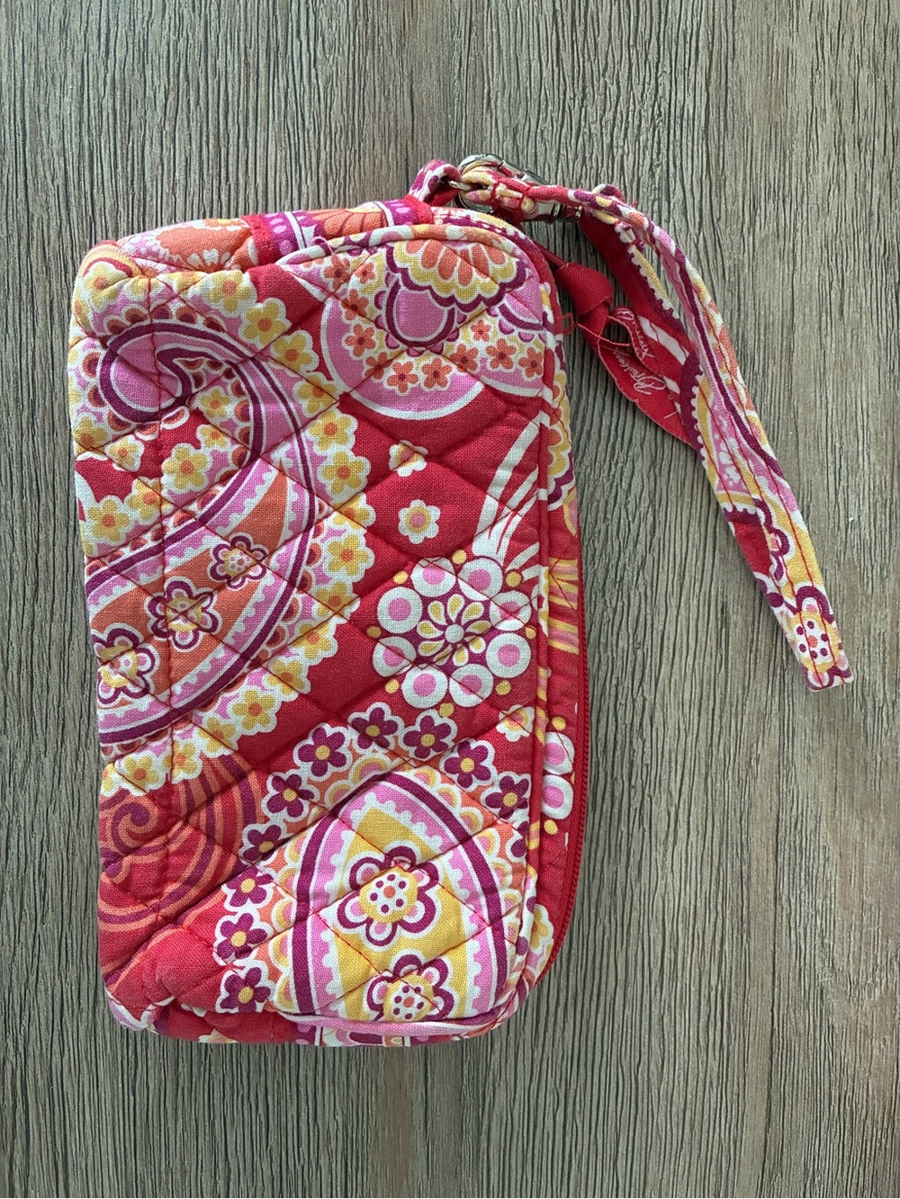 Vera Bradley Raspberry Fizz Quilted Wristlet
